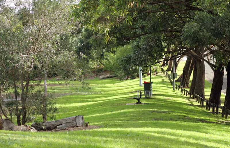 Quarry Reserve, Hurstville Grove